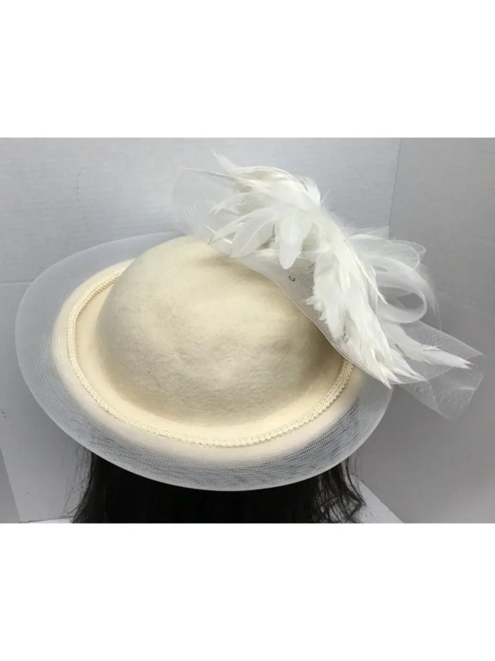 Mr Hi's Classic White Ivory Elegant Vintage Feathered Church Hat